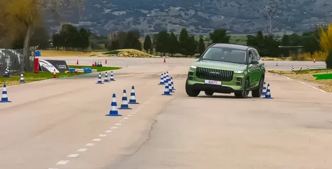 SUV Jaecoo 7 test łosia 2025
