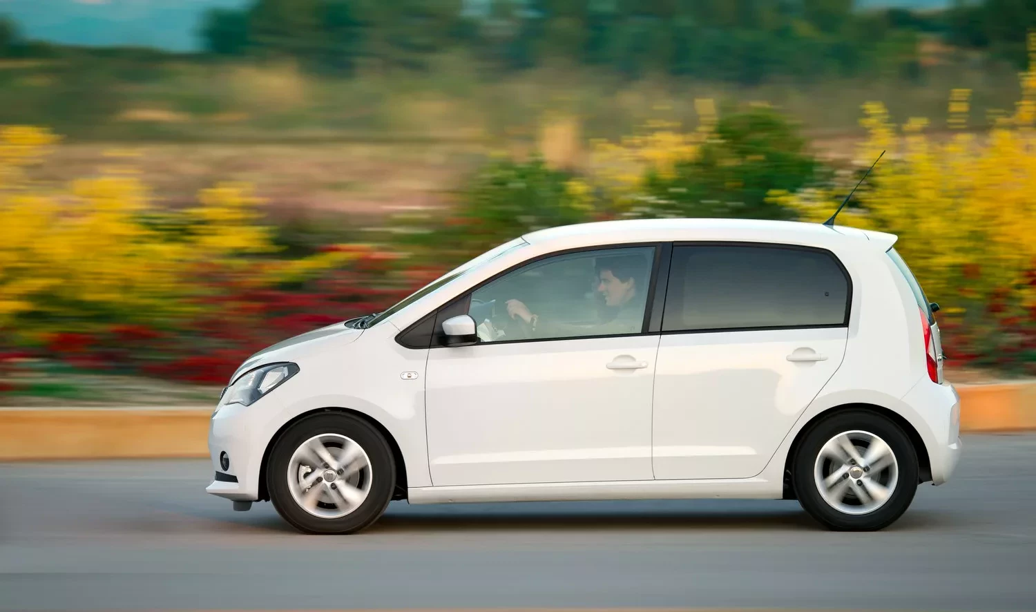 Seat Mii cena silnik moc spalanie porównanie do up citigo volkswagen skoda