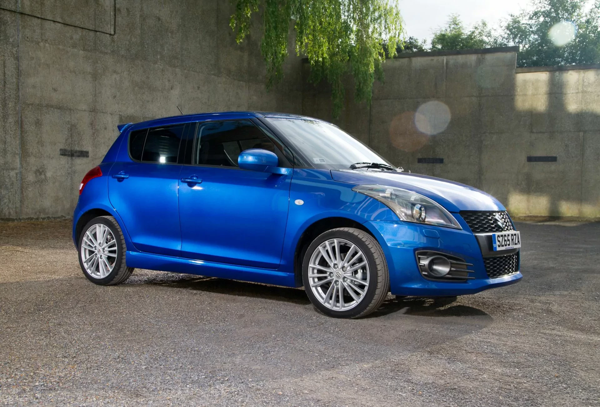 Suzuki Swift cena spalanie silnik moc napęd na cztery koła