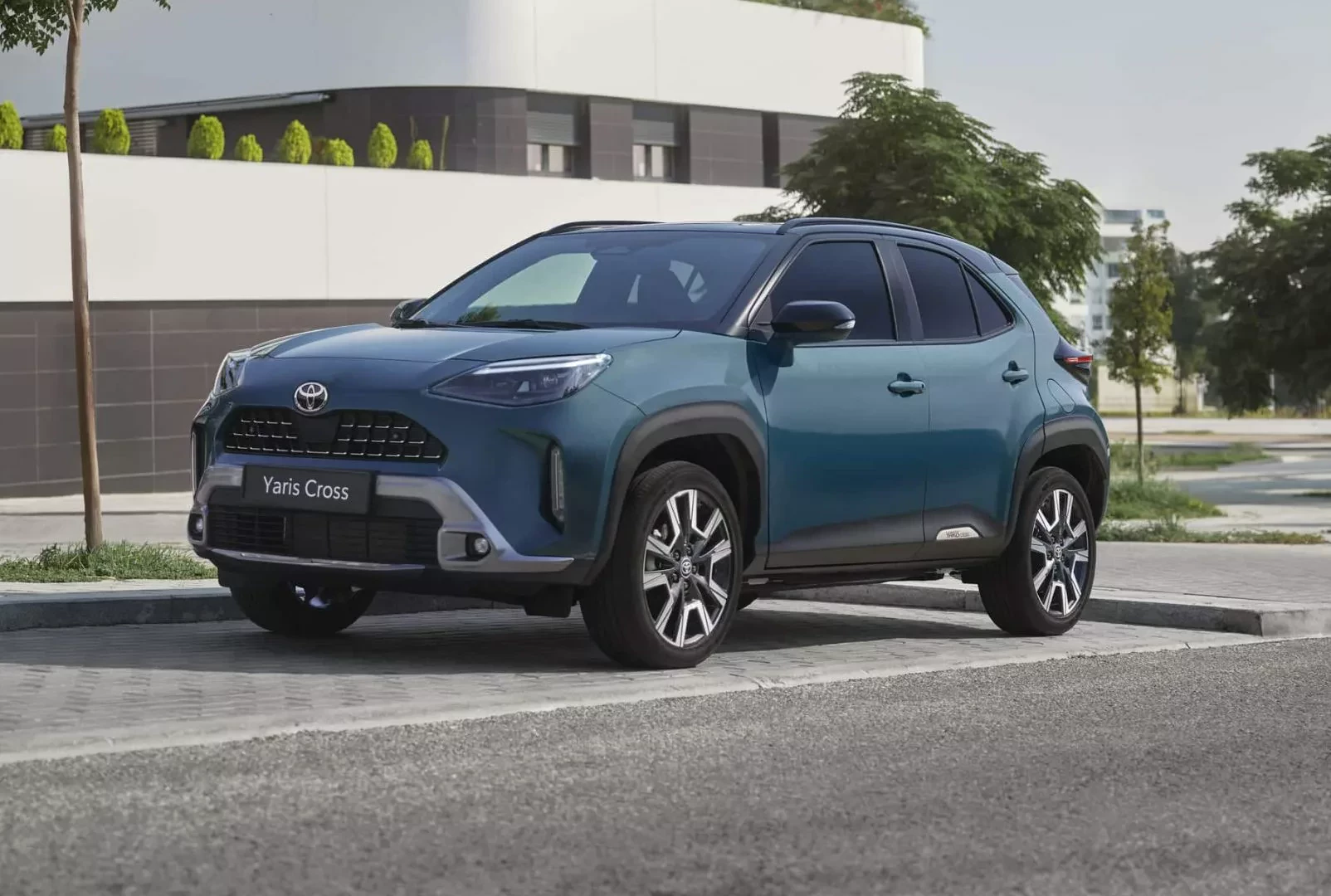 Toyota Yaris Cross GR Sport 2025