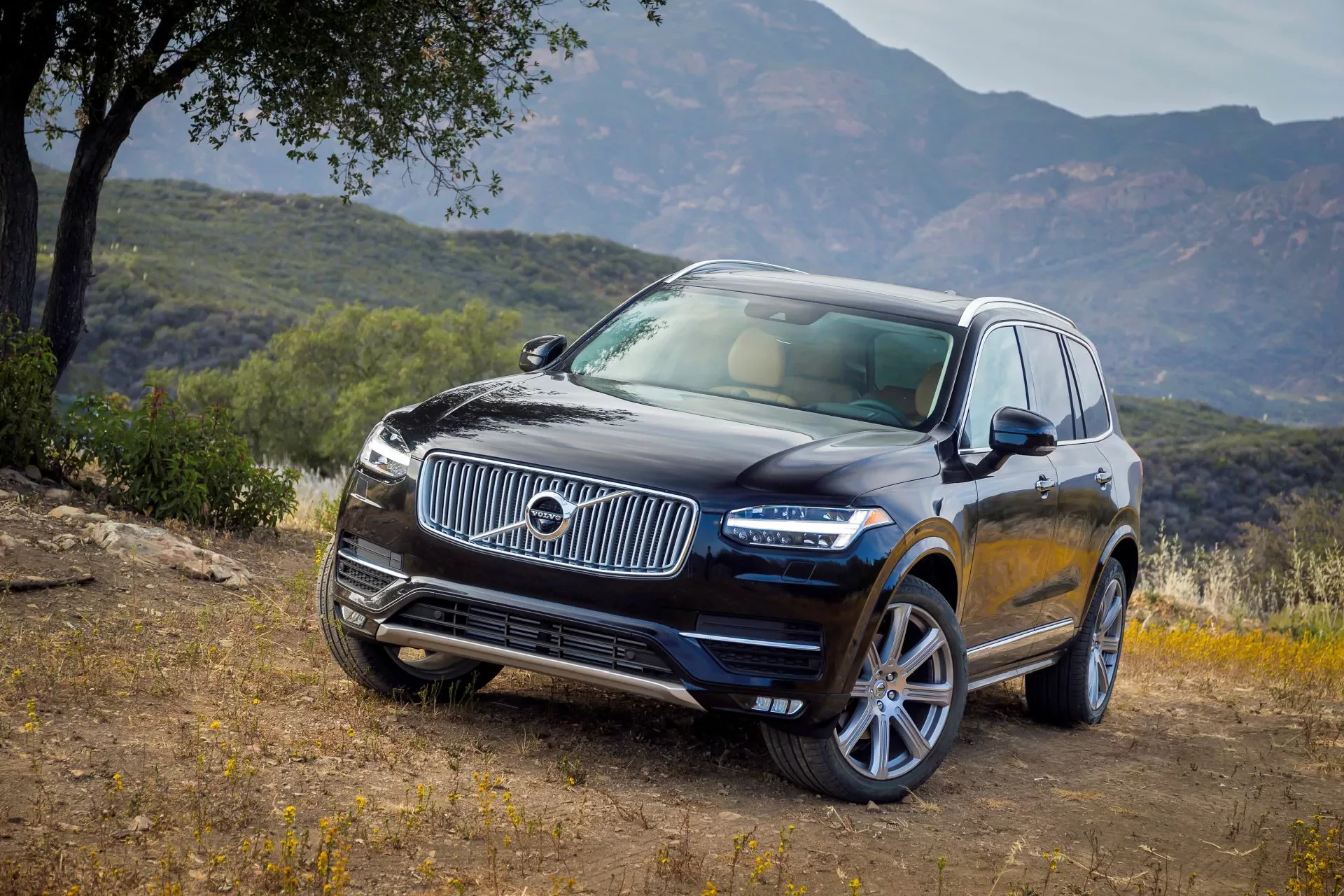Volvo XC90 cena spalanie osiągi pierwsza generacja moc silnik