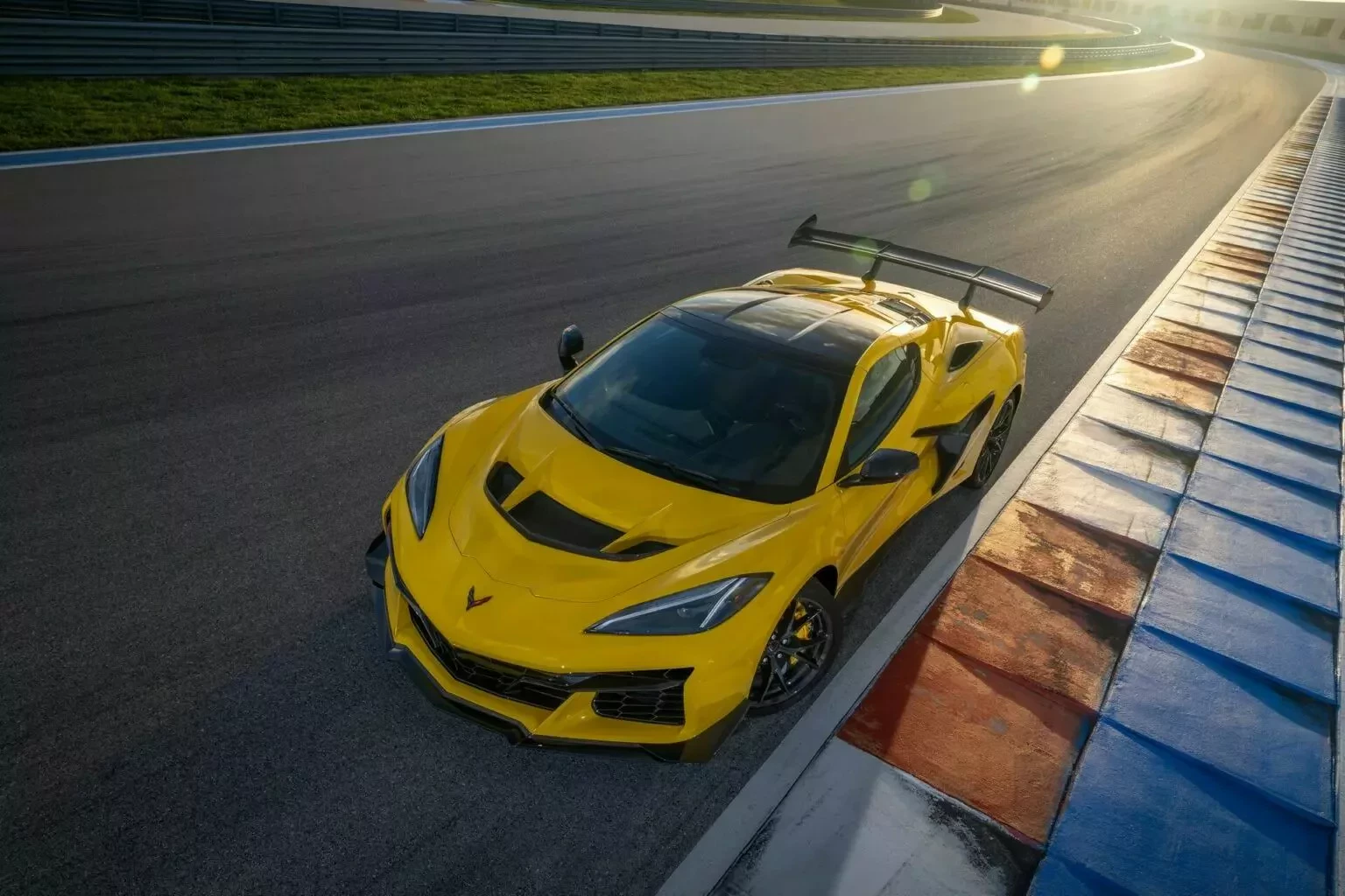 chevrolet-corvette-zr1-bugatti-dla-biednych