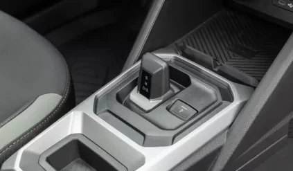 SUV dacia duster 2025 hybrid