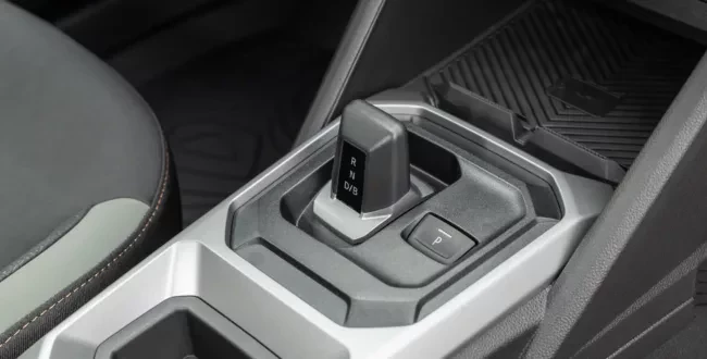 SUV dacia duster 2025 hybrid