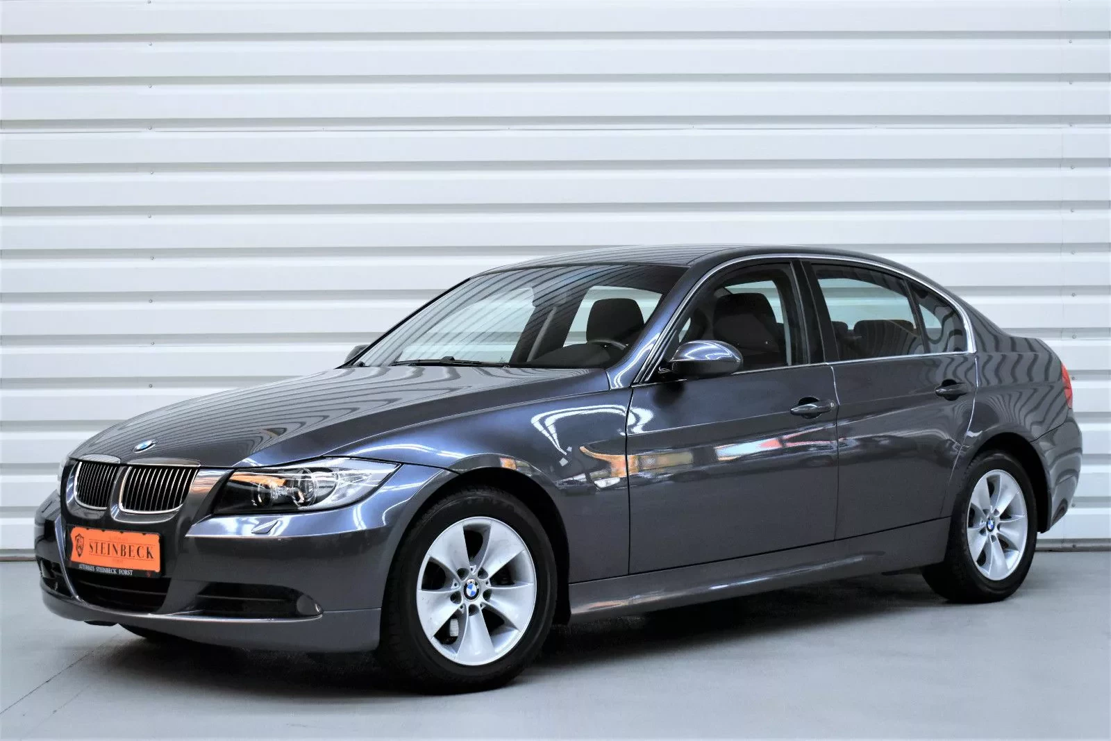ostatnie-bmw-serii-3-wolnossacy-silnik