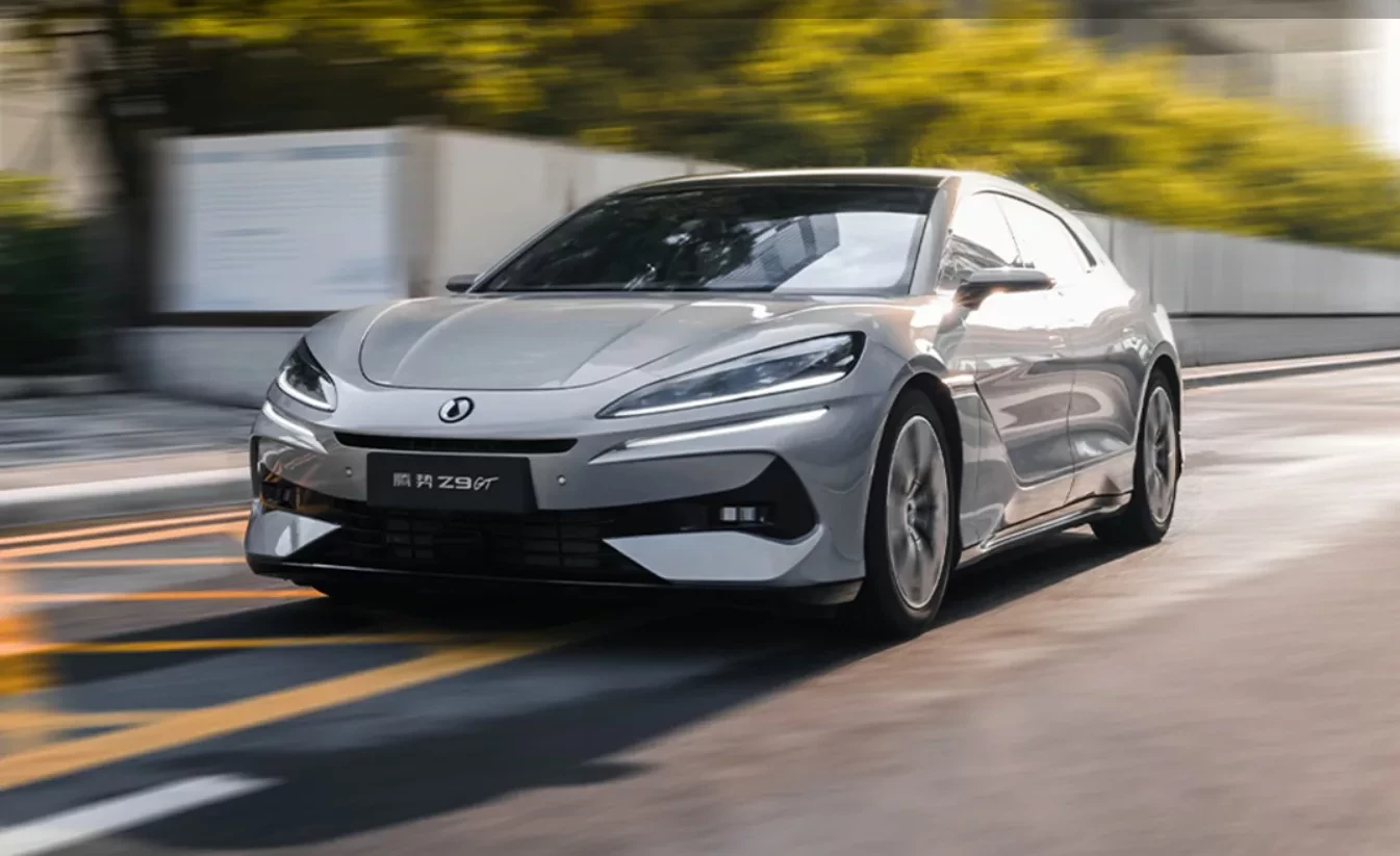 Denza Z9 GT