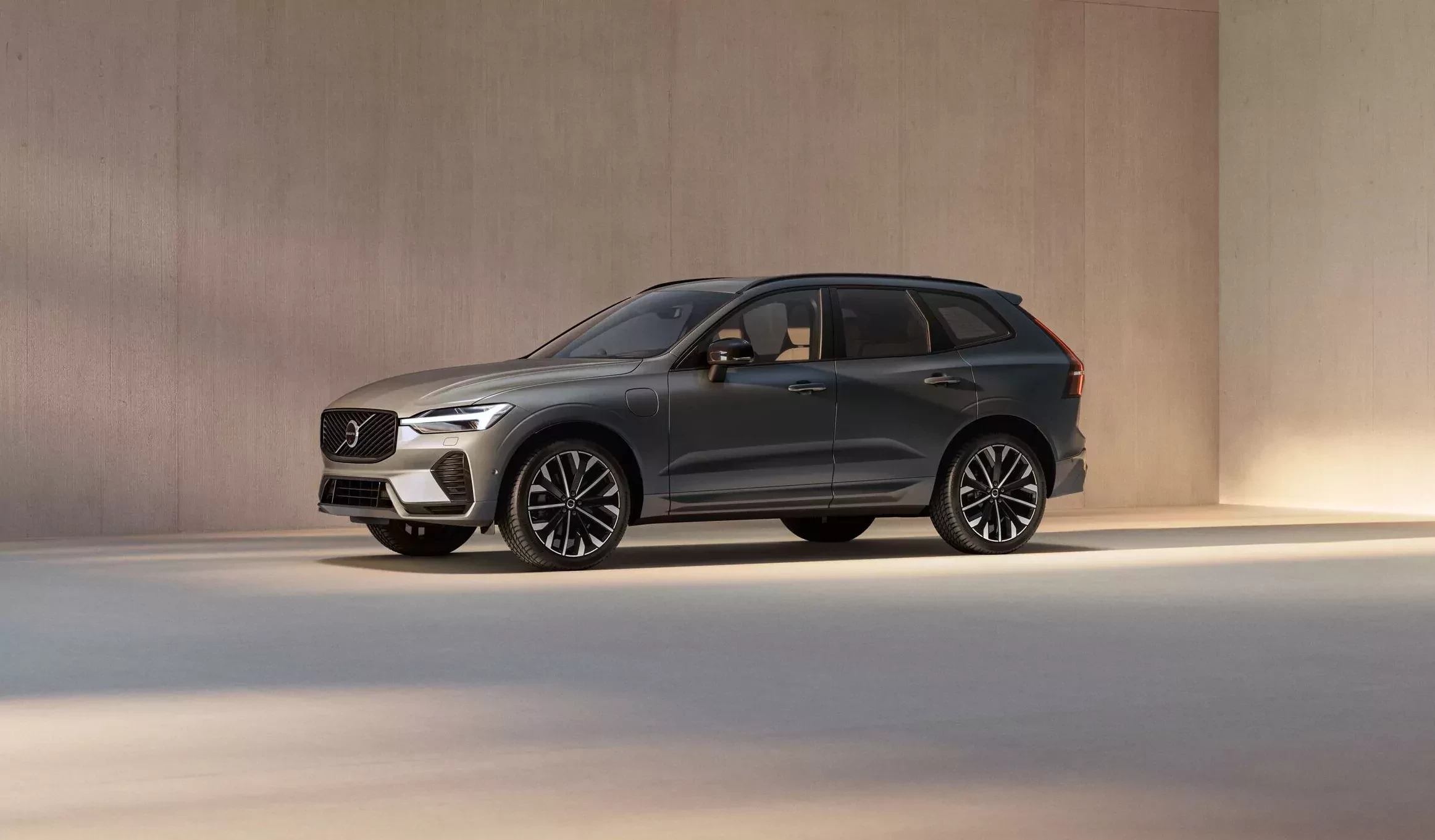 Nowy SUV Volvo XC60 2026 lifting