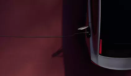 Volvo ES90 teaser ładowanie 300 km w 10 minut