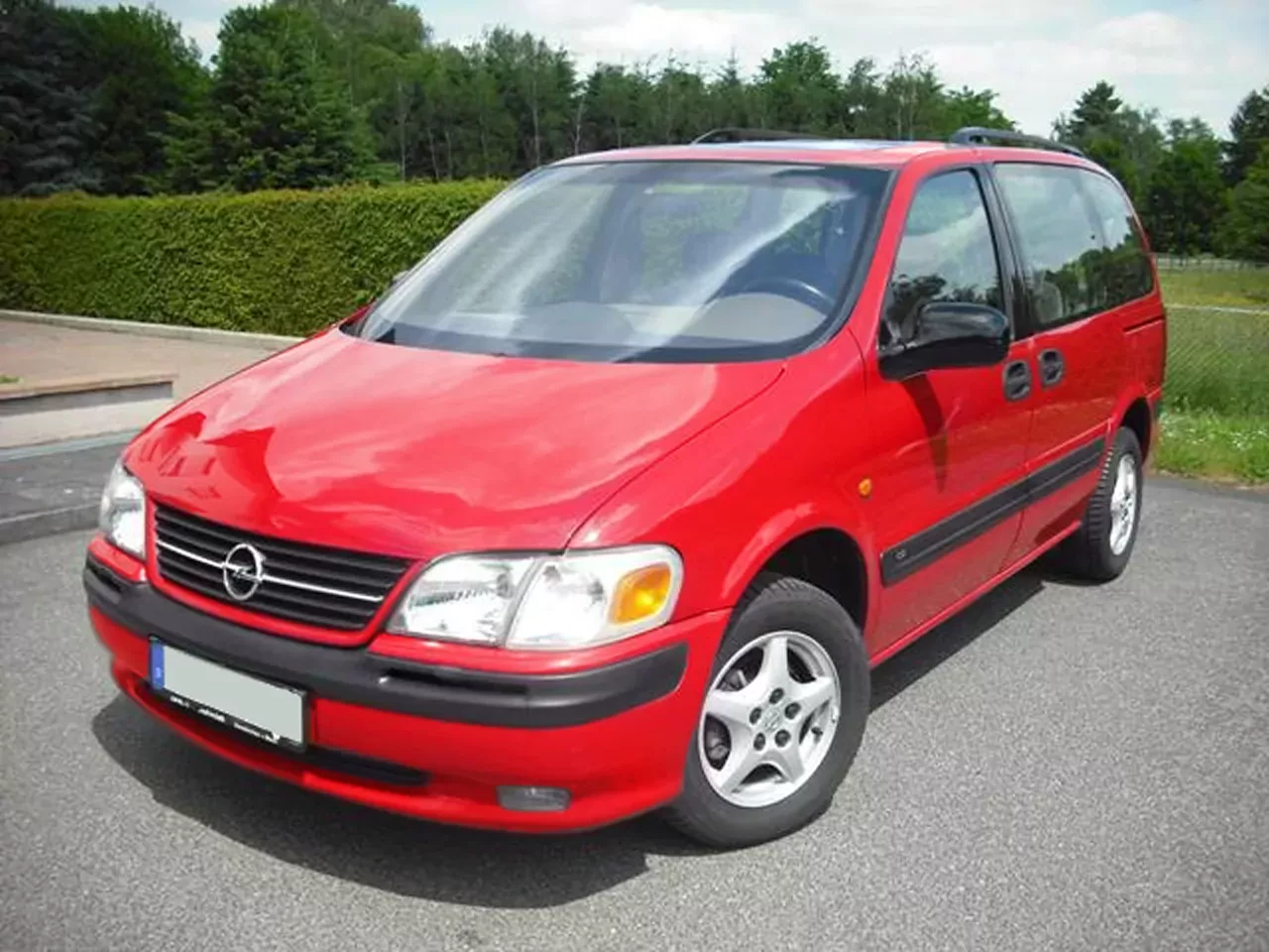 Opel Sintra cena silnik spalanie sprowadzony moc oceny opinie
