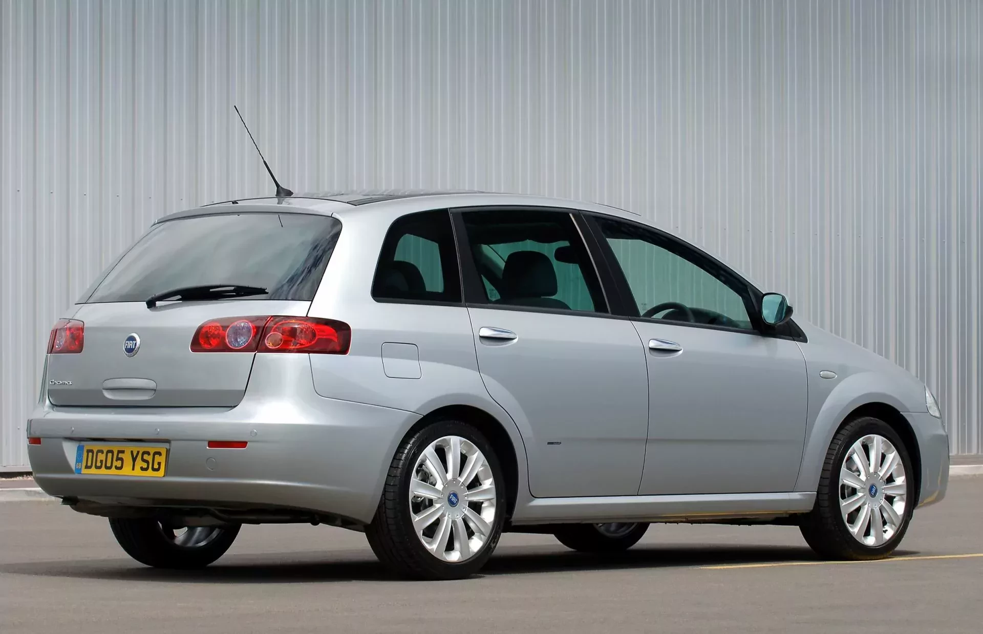 Fiat Croma silnik moc spalanie cena okazja opinie oceny