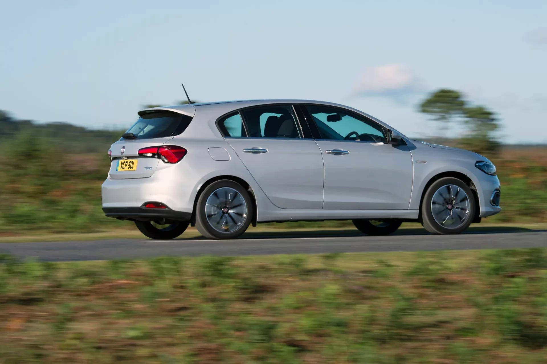 Fiat Tipo cena spalanie hatchback sedan kombi silnik moc opinie oceny