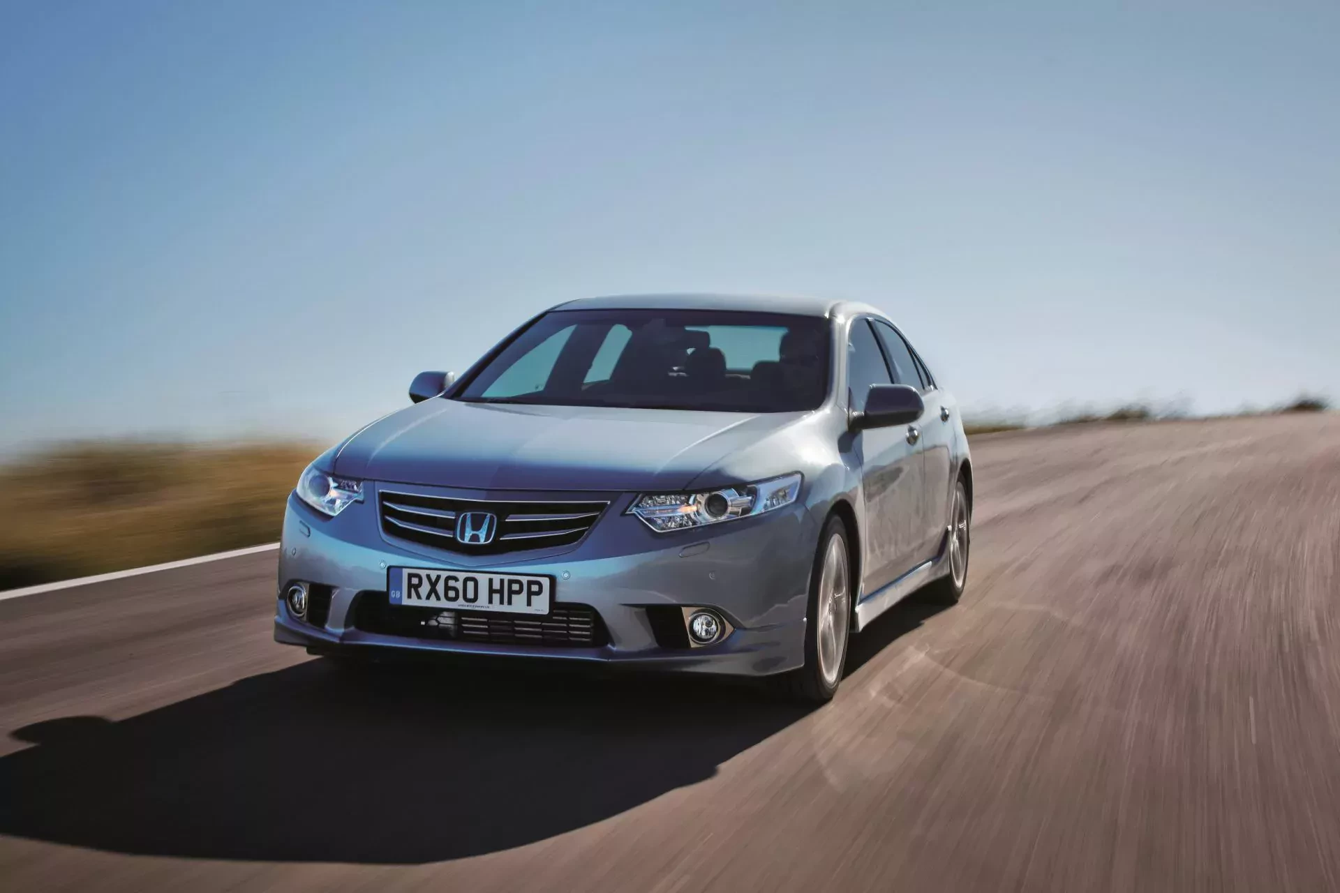 Honda Accord cena silnik spalanie oceny opinie lepszy niż Civic