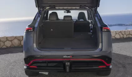 SUV Nissan Ariya Nismo