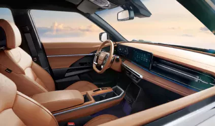 SUV KGM Torres Hybrid