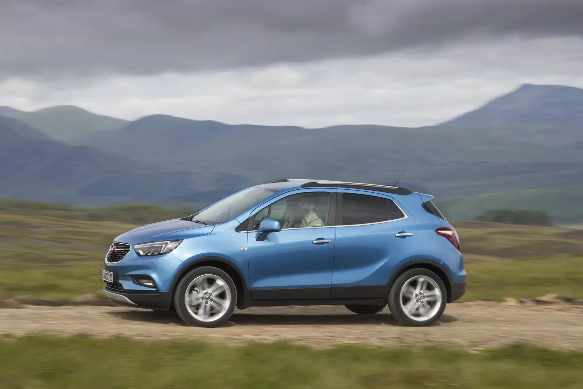 Opel Mokka SUV crossover rodzinny cena silnik spalanie opinie oceny rocznik