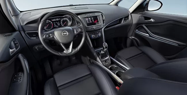 Opel Zafira cena silnik spalanie opinie