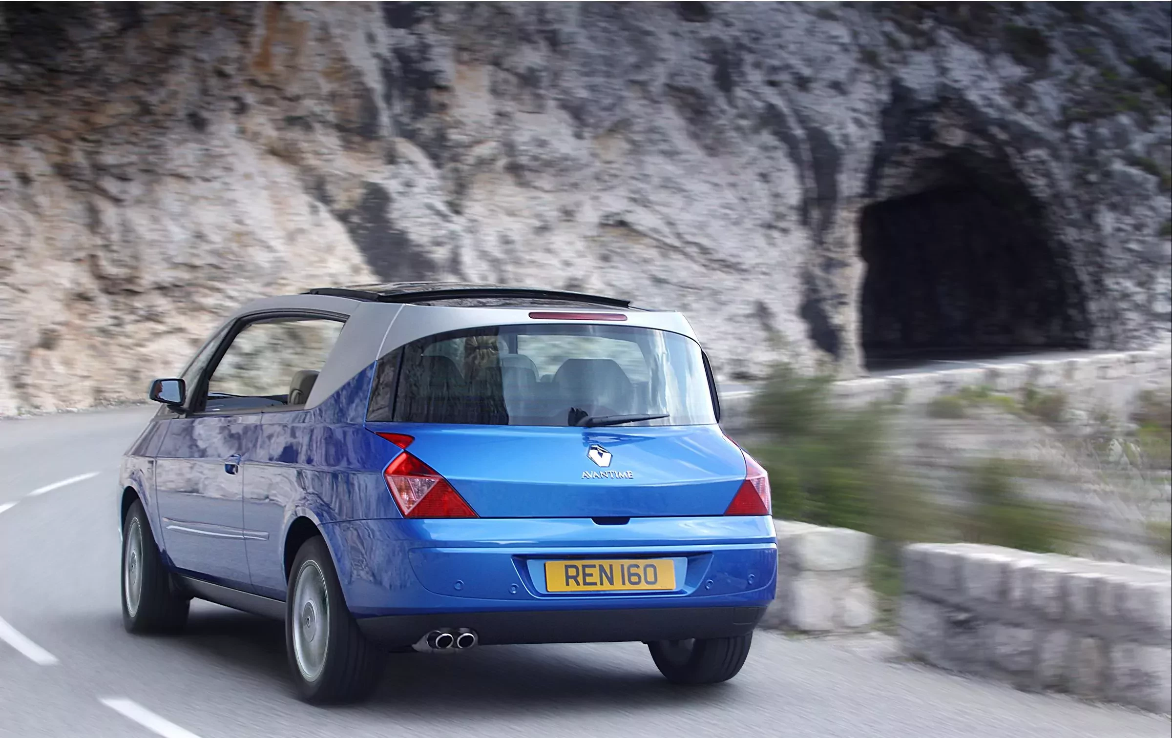 Renault Avantime silnik cena van coupe moc osiągi spalanie