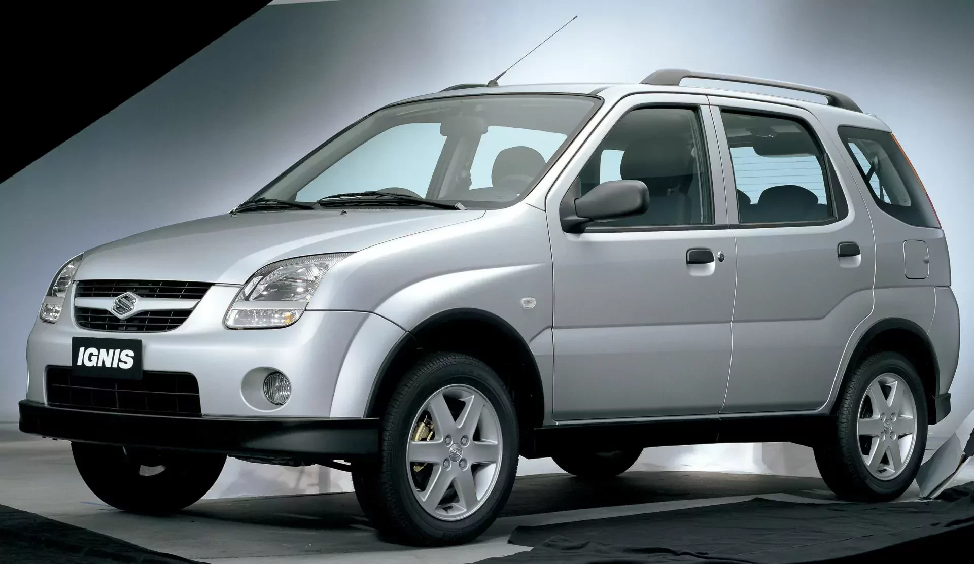 Suzuki Ignis cena silnik spalanie generacja SUV benzyna napęd na cztery koła