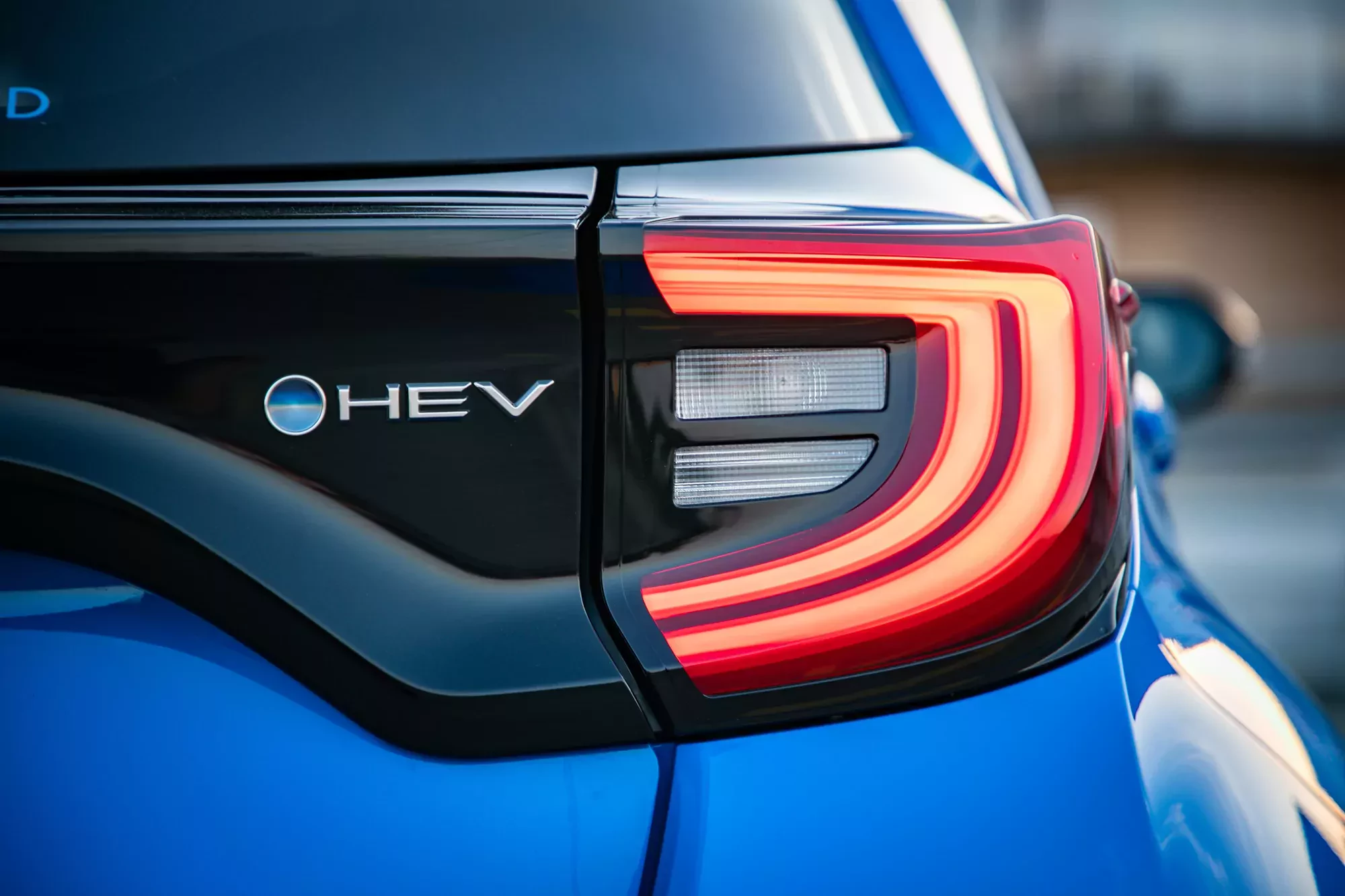 Toyota Yaris hybryda HEV