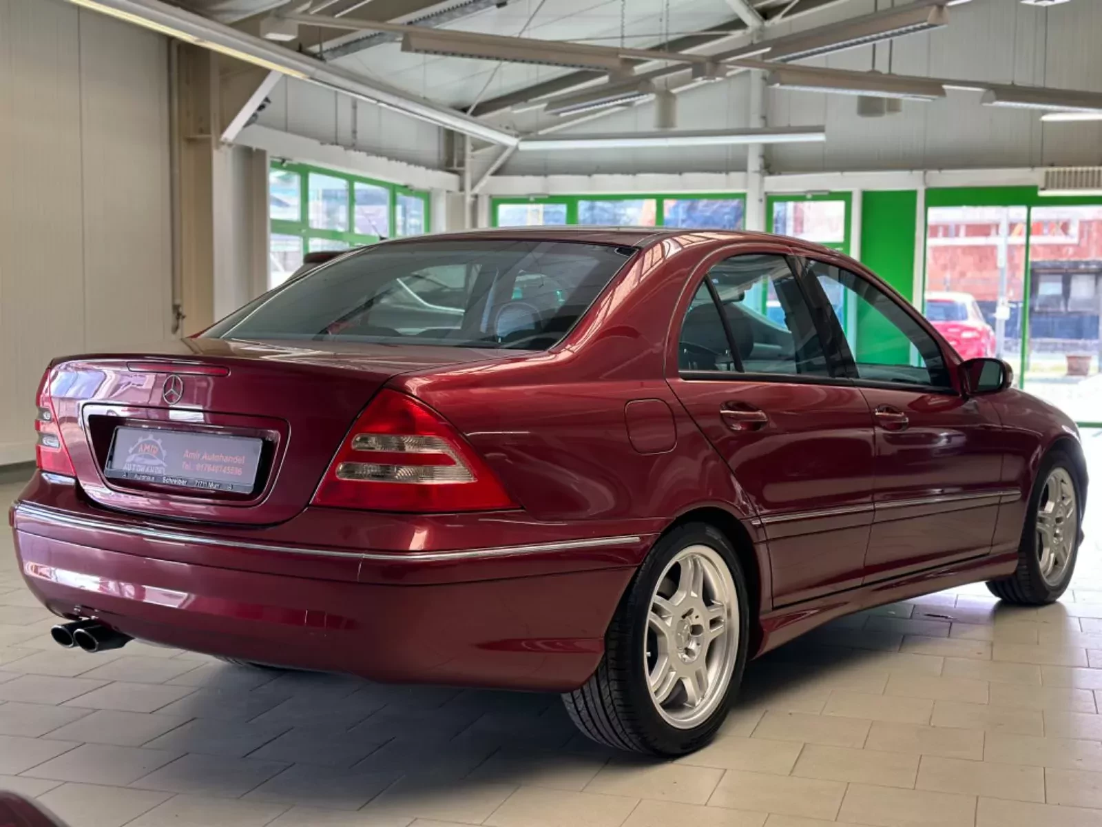 niemiecki-super-sedan-mercedes-c-amg