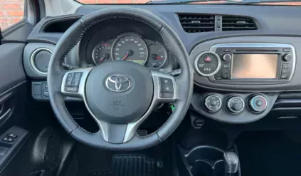 nowa-toyota-yaris-z-2013-roku