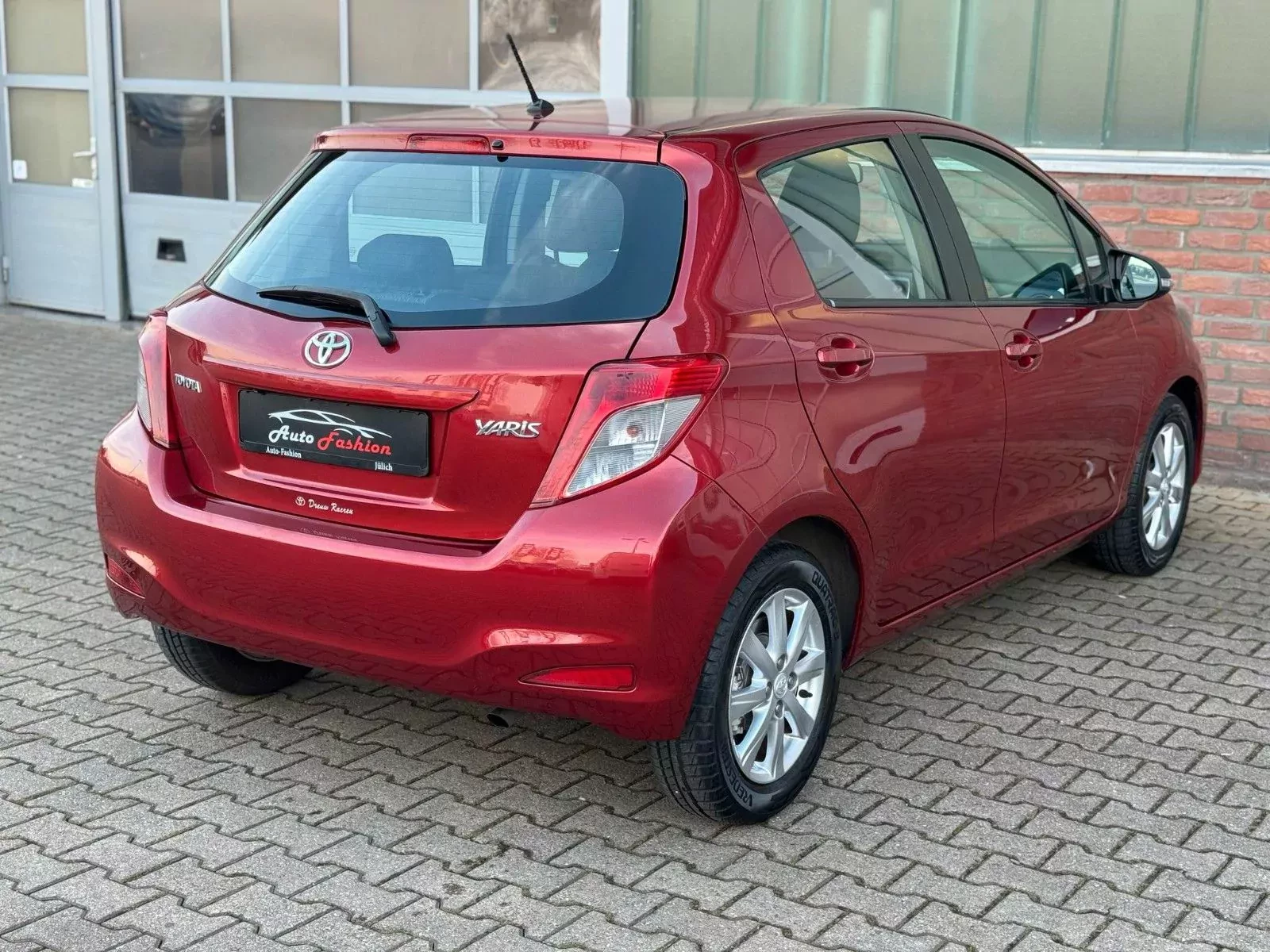nowa-toyota-yaris-z-2013-roku