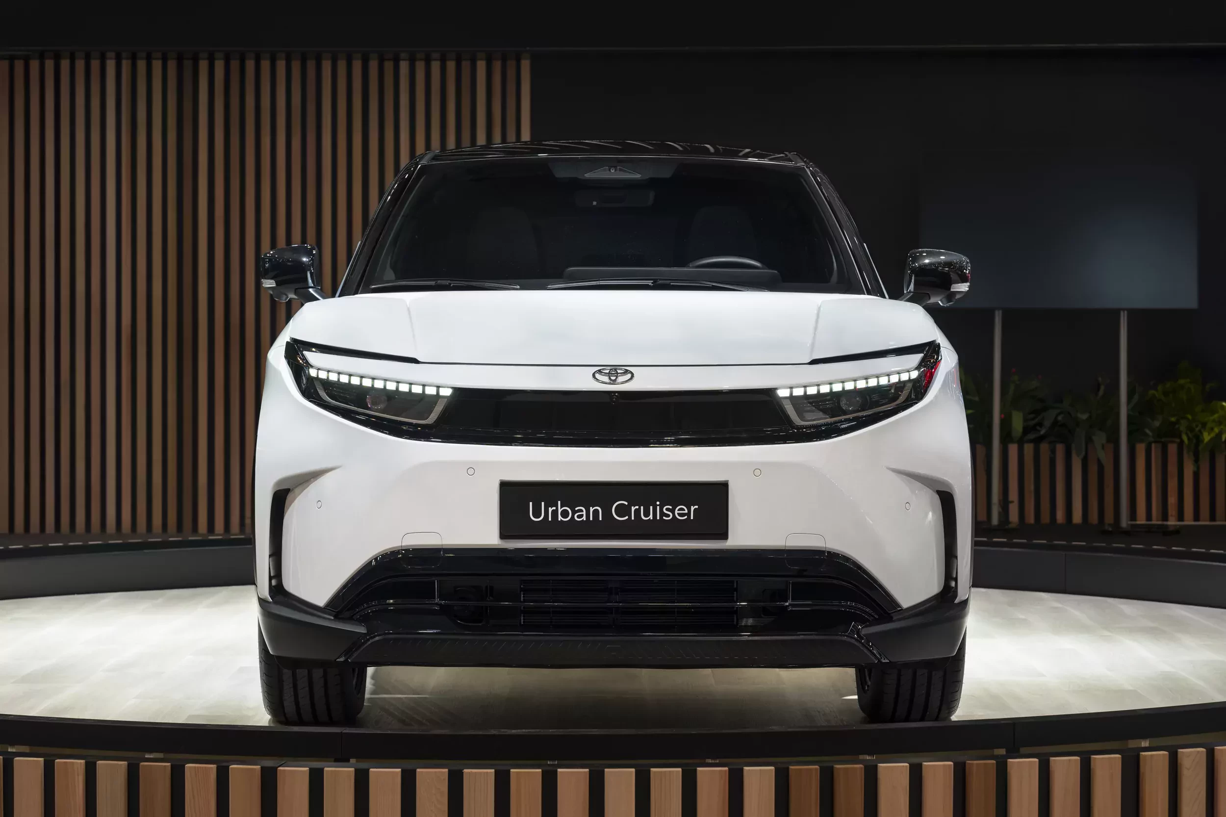 toyota urban cruiser
