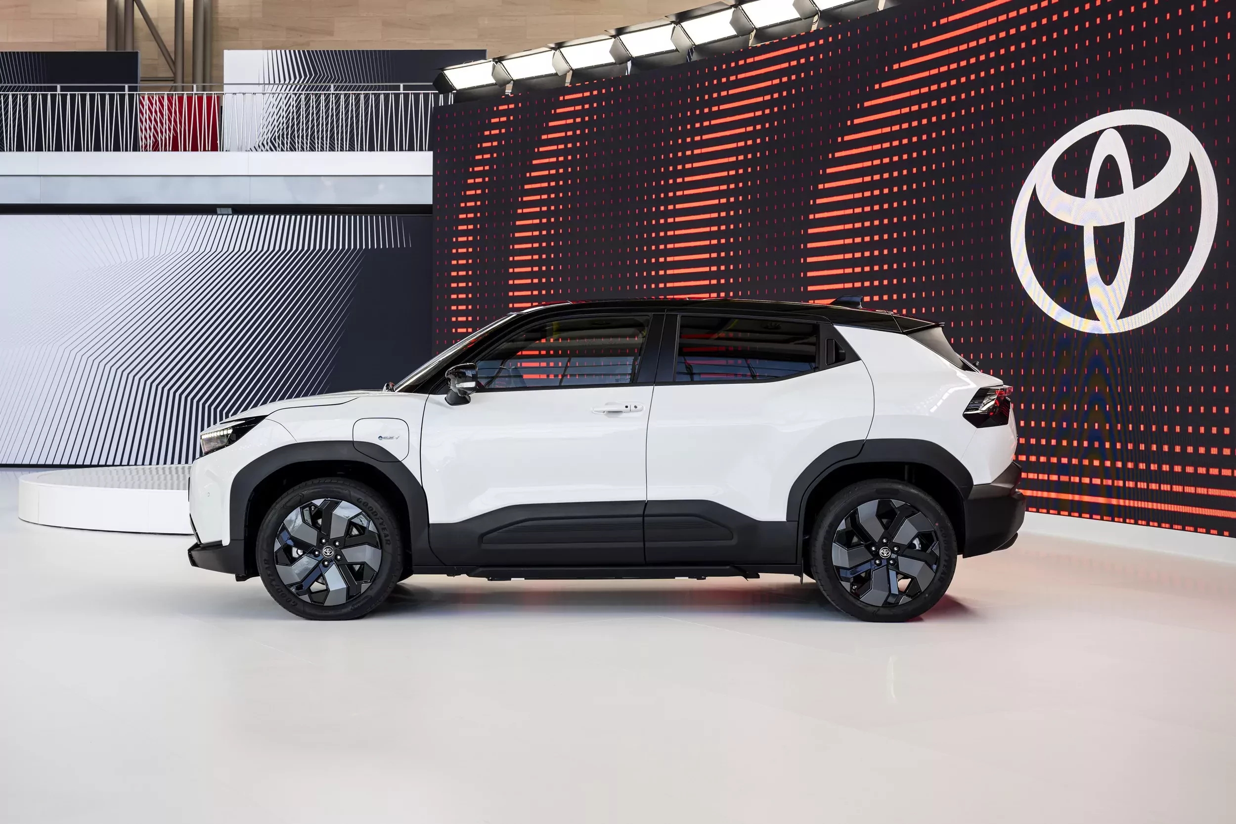 Urban Curiser SUV EV 2025