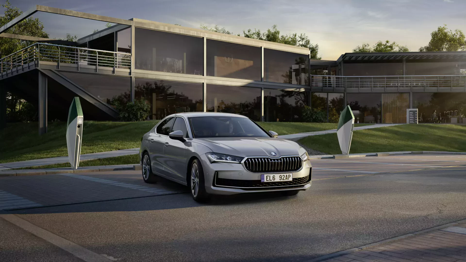 Skoda Superb PHEV liftback