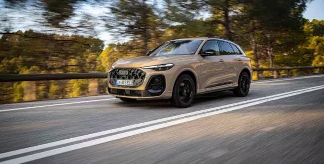 Audi Q5_Sakhir_gold_metalic