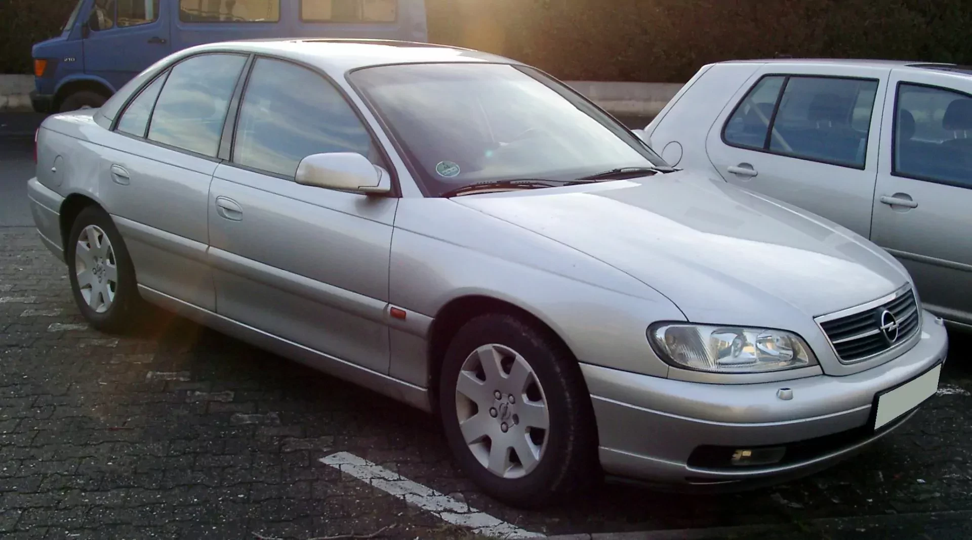 Opel Omega silnik cena spalanie moc osiągi używane