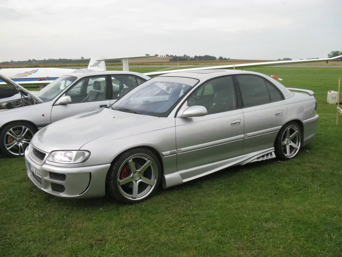 Opel Omega silnik cena spalanie moc osiągi używane
