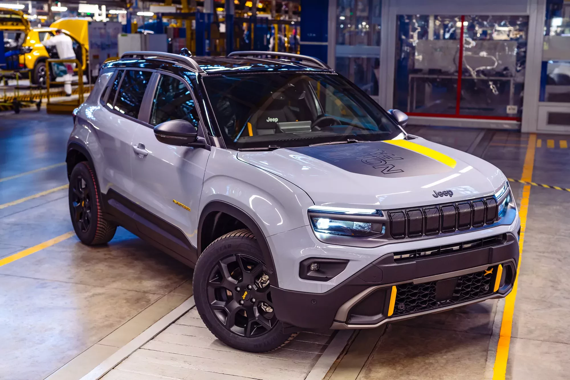 Jeep Avenger 4xe polska produkcja w Tychach