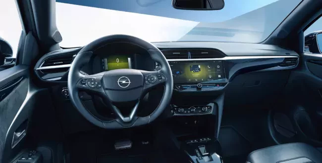 Opel Corsa wnętrze