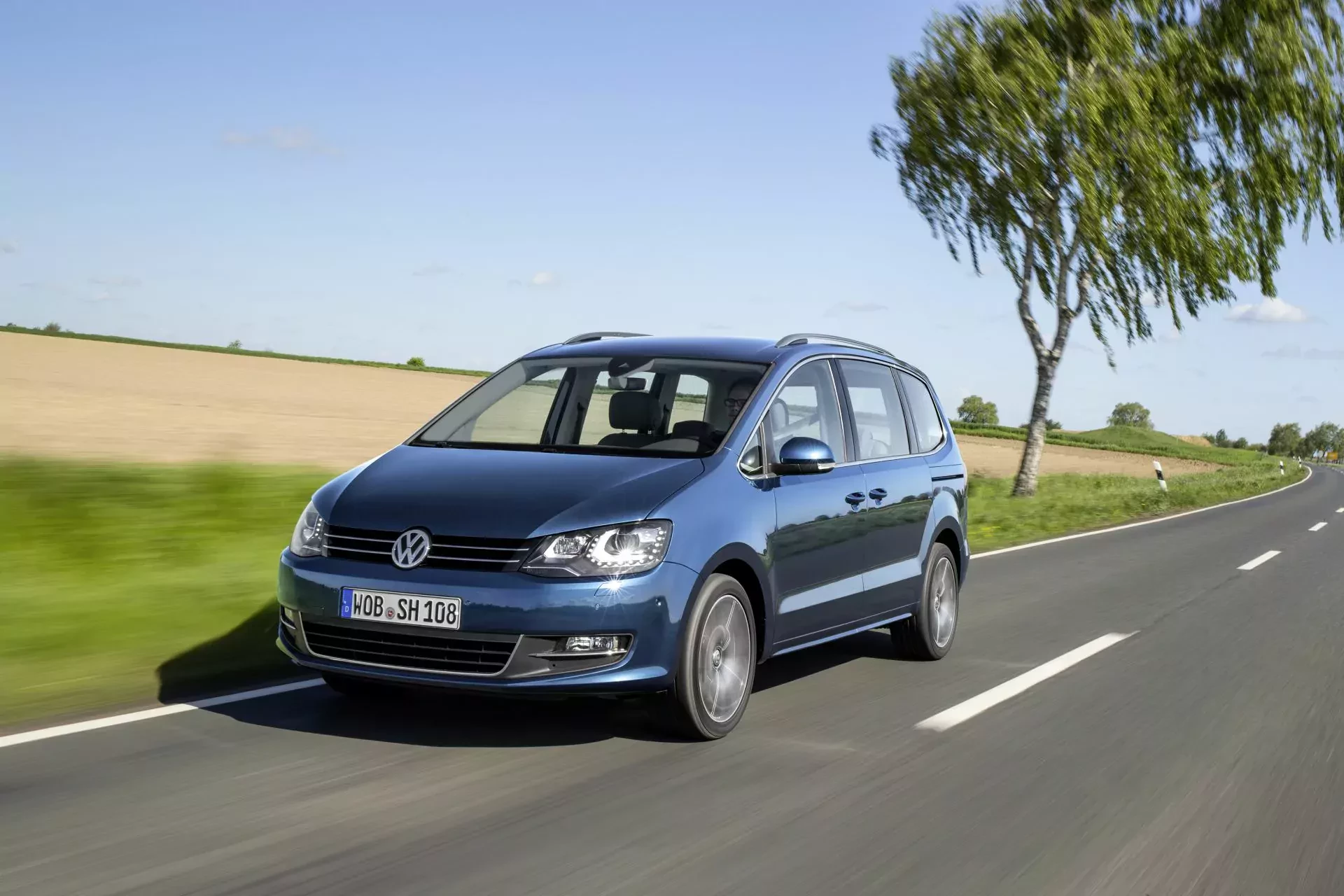 Volkswagen Sharan cena silnik spalanie rocznik używany minivan