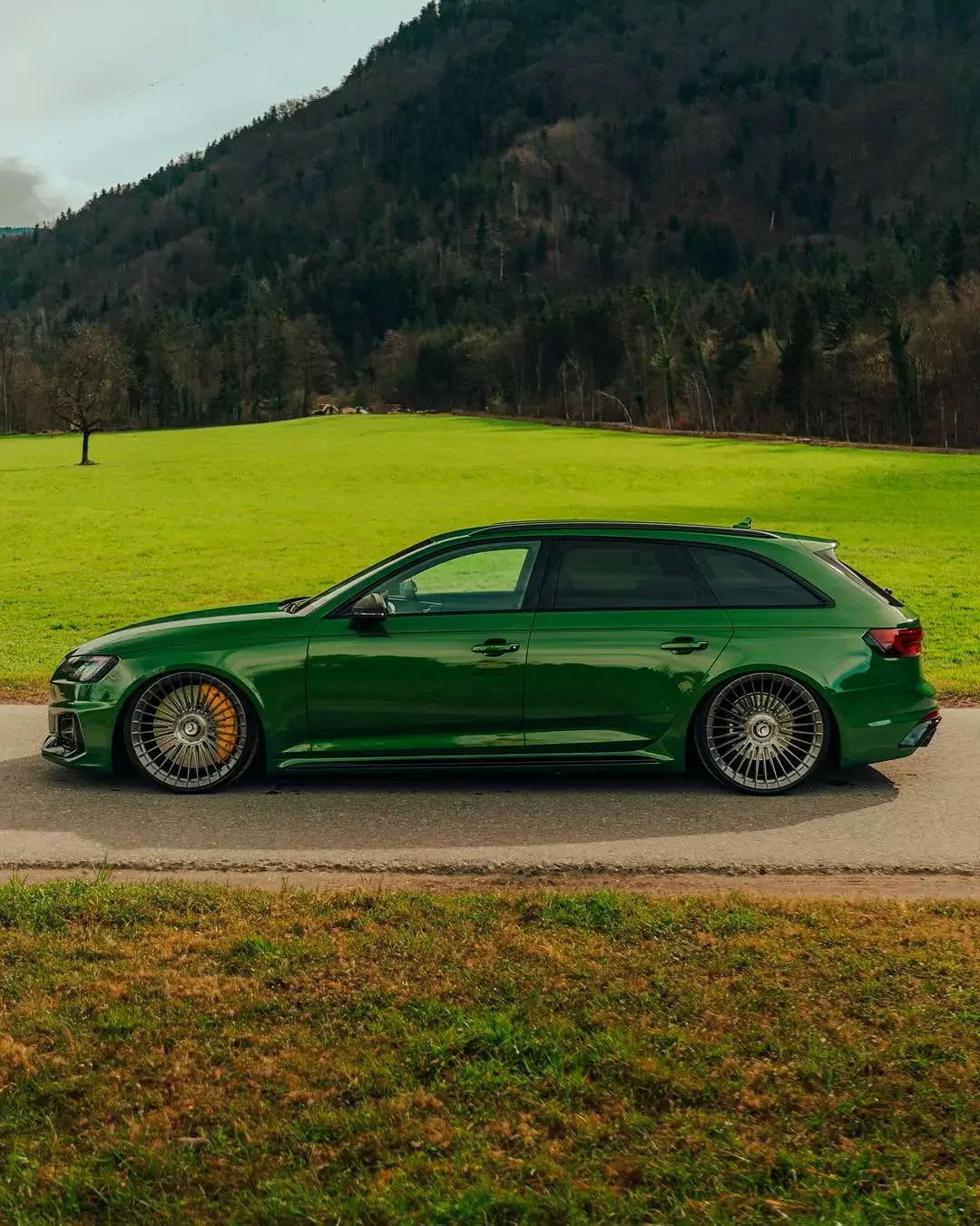 audi-rs4-avant-vossen