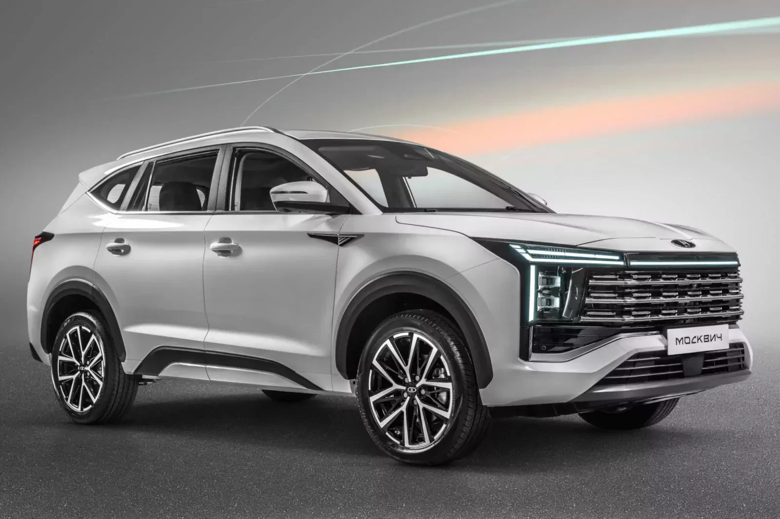 nowy-suv-za-74800