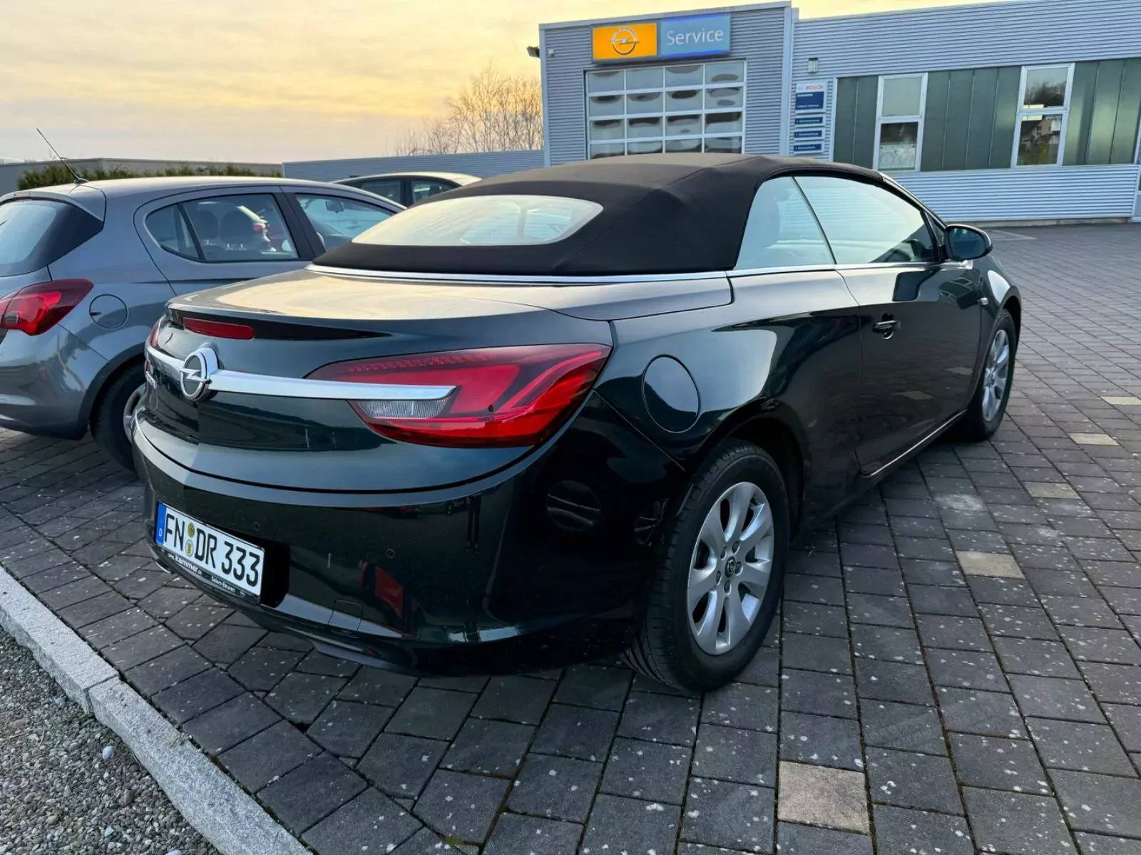 uzywany-opel-cascada-jak-nowy