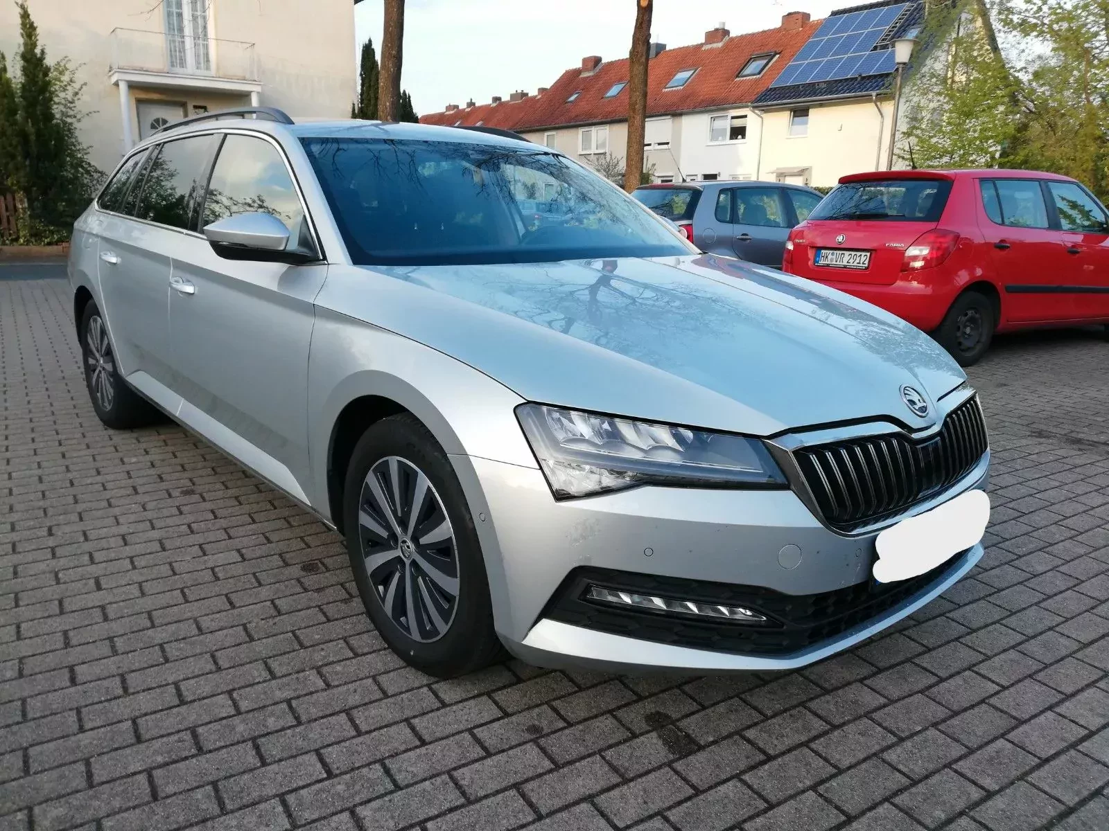 2-letnia-skoda-superb-diesel