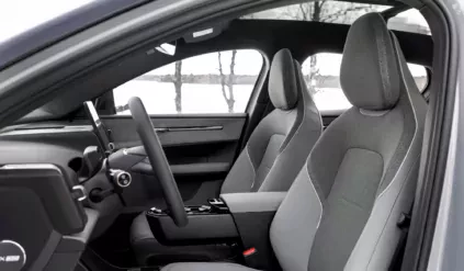 Volvo EX30 Cross Country wnętrze