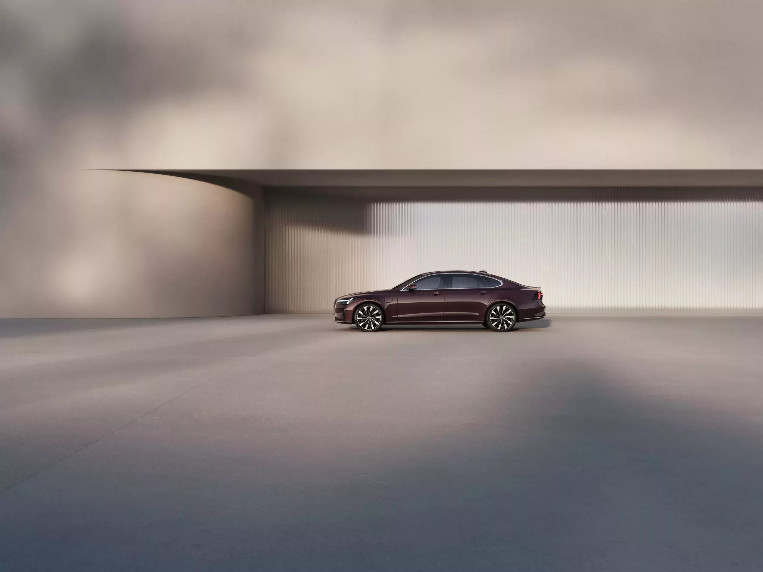 Refreshed Volvo S90 exterior