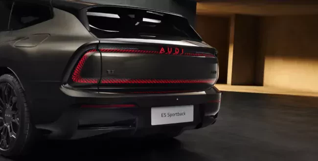 AUDI E5 Sportback tył