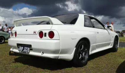 Nissan Skyline GTR cena silnik moc osiągi ceny używane otomoto olx