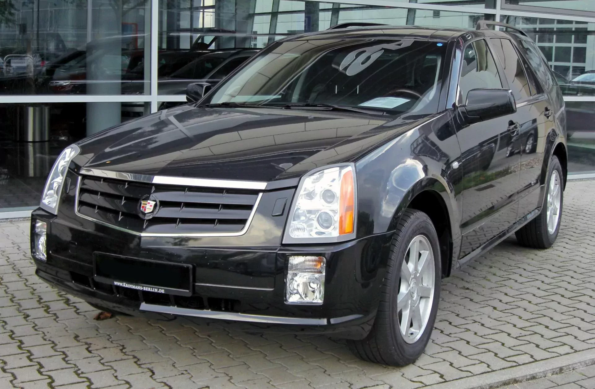 Cadillac SRX cena silnik spalanie ceny otomoto