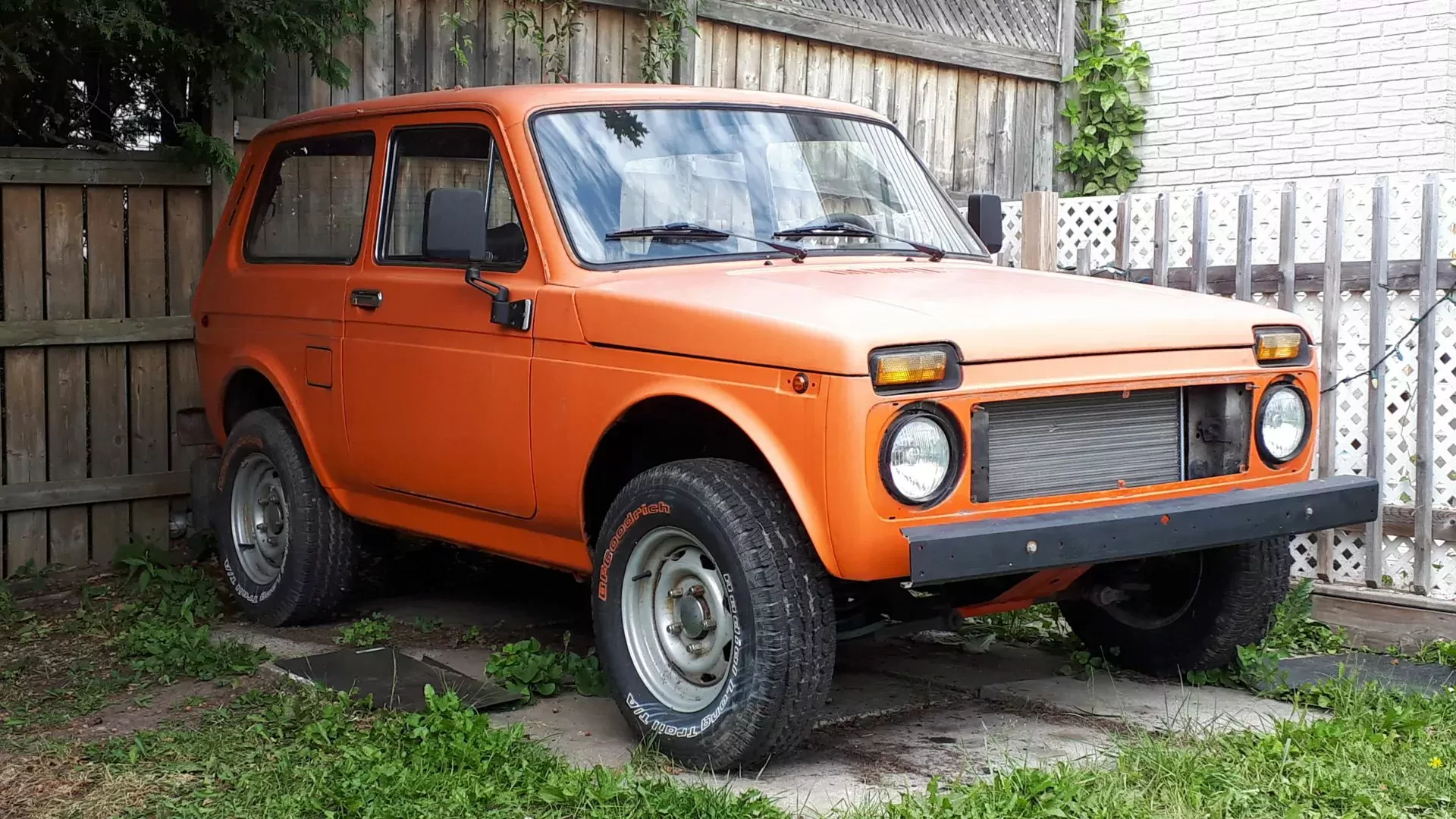 Łada Niva używana olx otomoto silnik cena spalanie moc