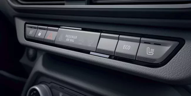 Dacia Jogger Hybrid wnętrze