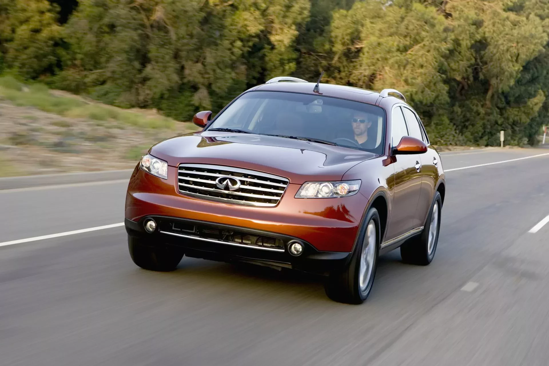 Infiniti FX cena SUV silnik spalanie moc V6 V8 osiągi benzyna używane otomoto
