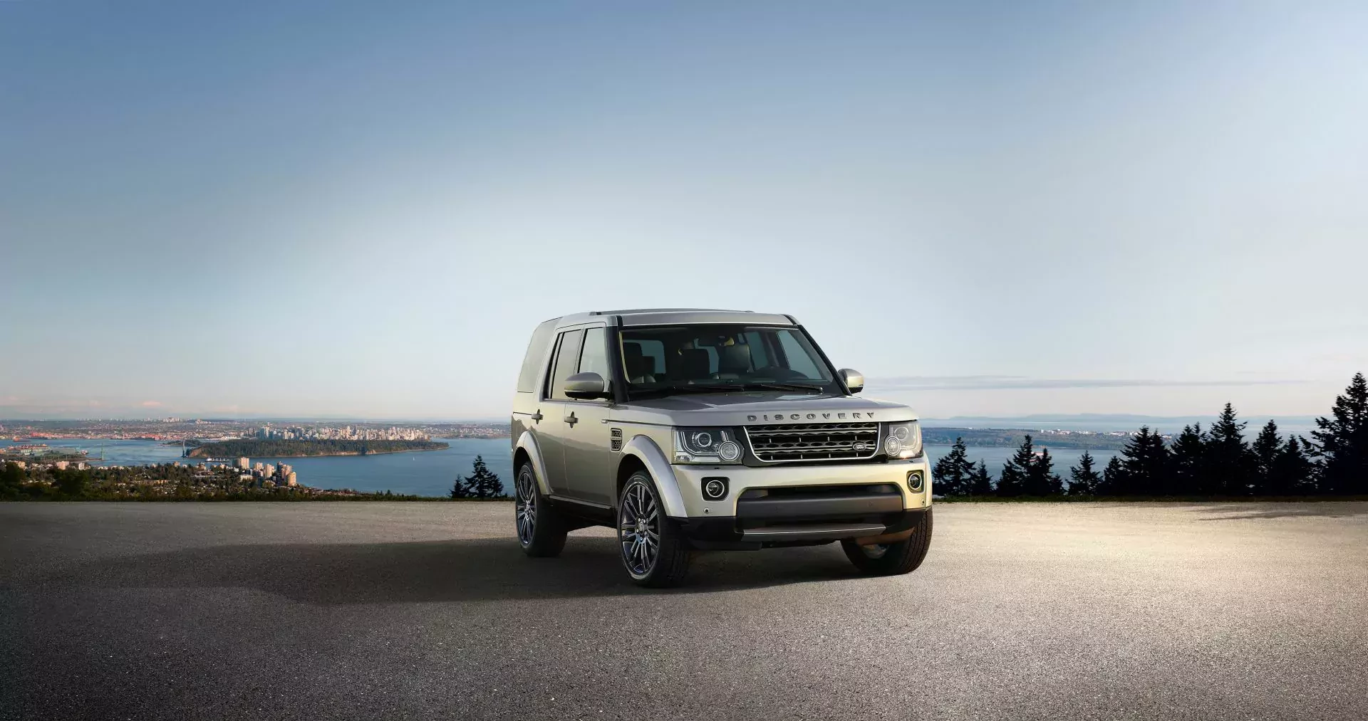 Land Rover Discovery SUV cena silnik spalanie moc osiągi ceny używany otomoto