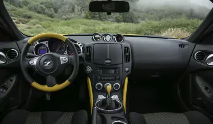 Nissan 370Z silnik cena spalanie moc need for speed otomoto ceny używany