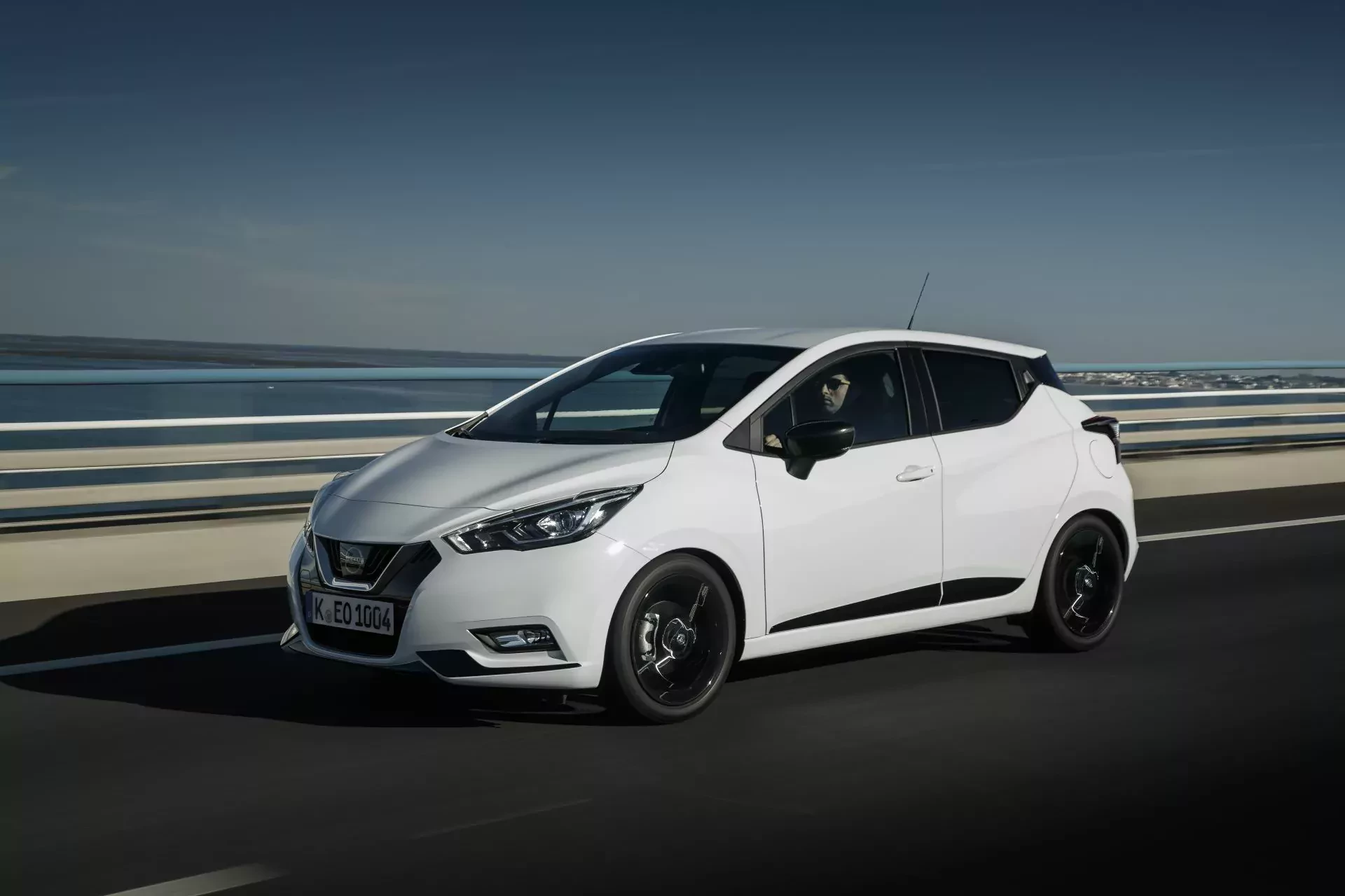 Nissan Micra silnik cena spalanie nowy używany otomoto osiągi moc ceny